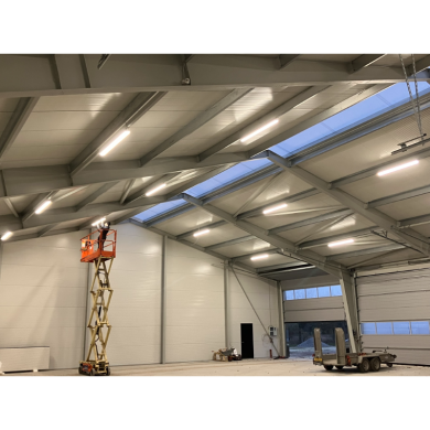 VIKING ARMATUR 25-40W/1200mm 5700K 0-10V Dæmpbar LED - IP66 Gennemfortrådet