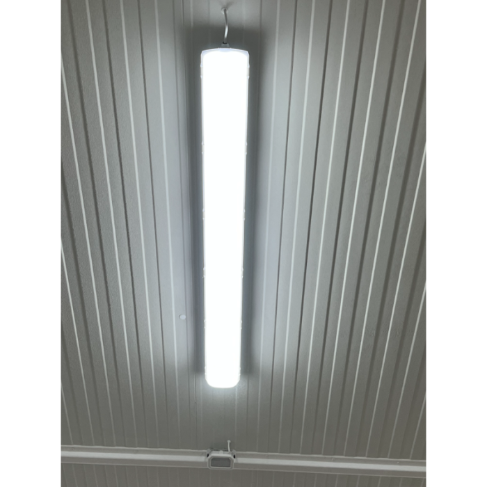 GRIPEN FREEZE LED ARMATUR 51W/1200mm 5000K - 7660lm - IP66 Gennemfortrådet