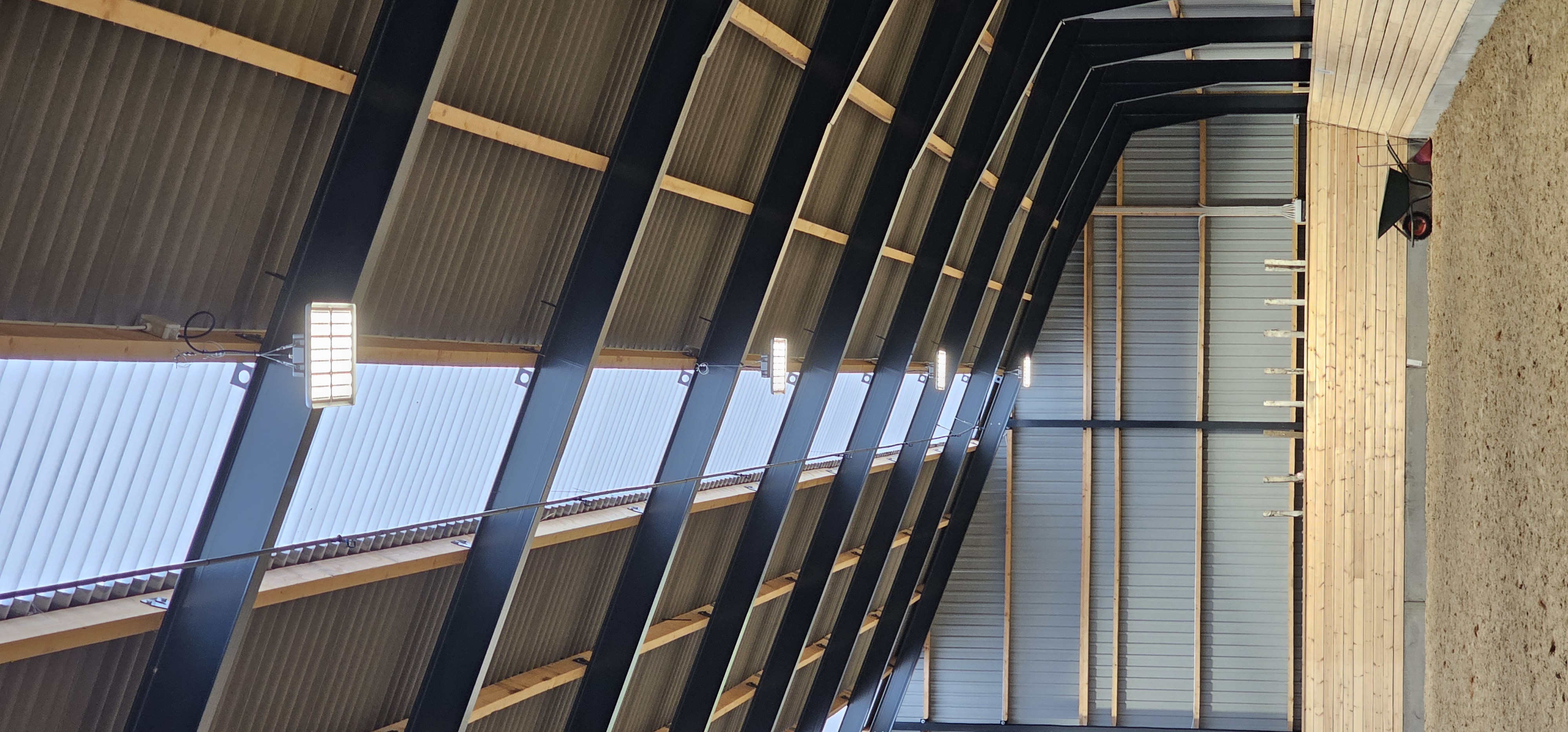 Hestestald med LED belysning fra RN Solutions